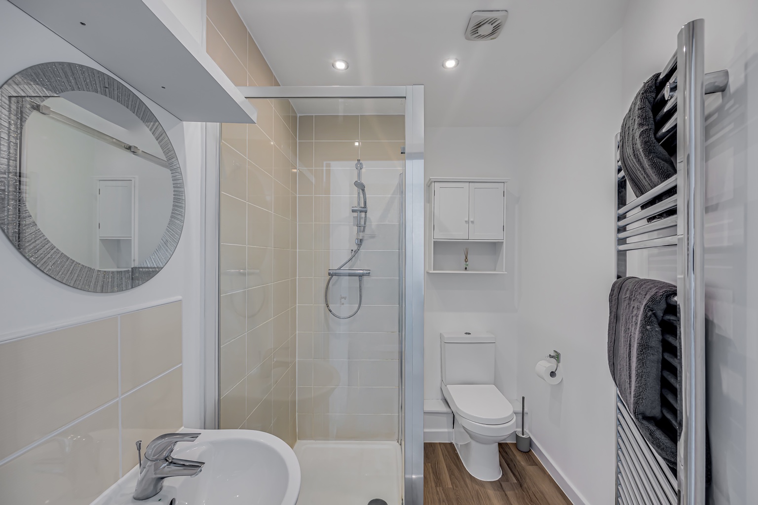 Universal Comfort bathrooms photograph